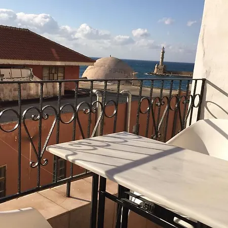 Erato Suites Appartement *