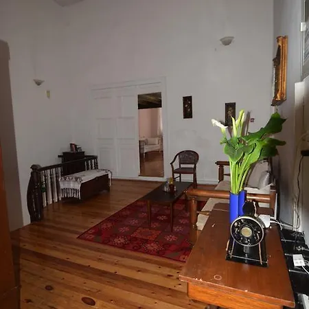 Erato Suites Appartement *