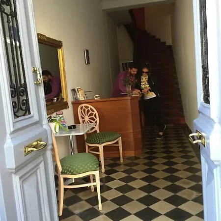 Erato Suites